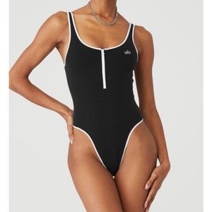 Alo Yoga bodysuit